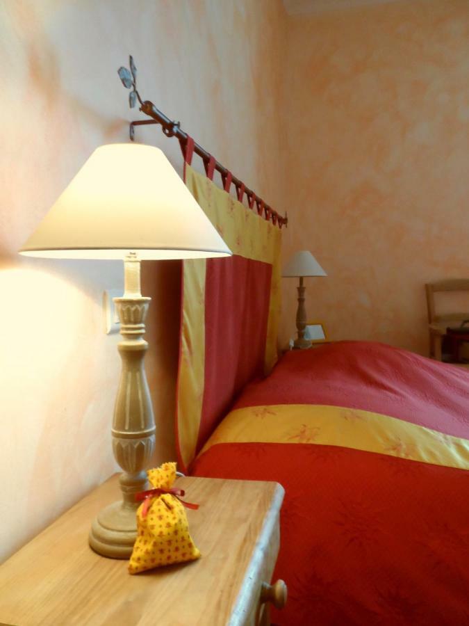 Mas La Cigaliere Bed & Breakfast Venasque Eksteriør bilde