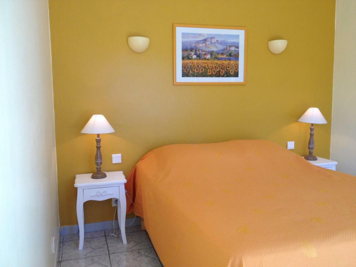 Mas La Cigaliere Bed & Breakfast Venasque Eksteriør bilde